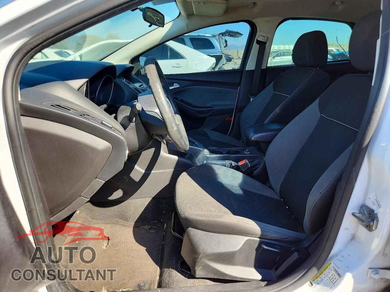 FORD FOCUS 2014 - 1FADP3K27EL254846