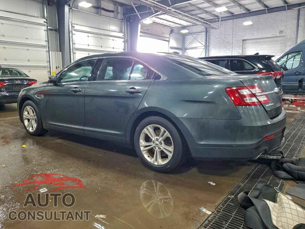 FORD TAURUS 2016 - 1FAHP2E84GG113840