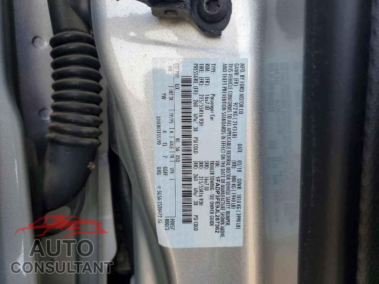 FORD FOCUS 2018 - 1FADP3FE9JL287362