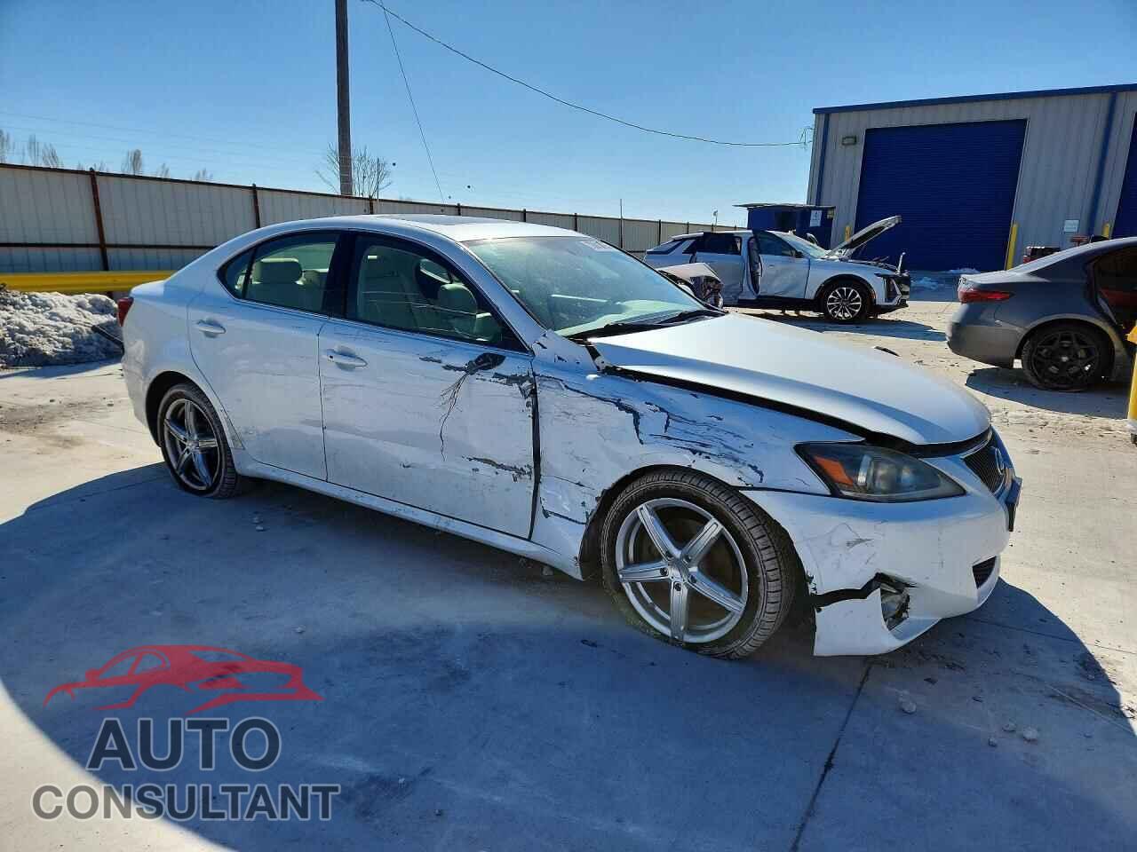 LEXUS IS 2013 - JTHCF5C22D5063467
