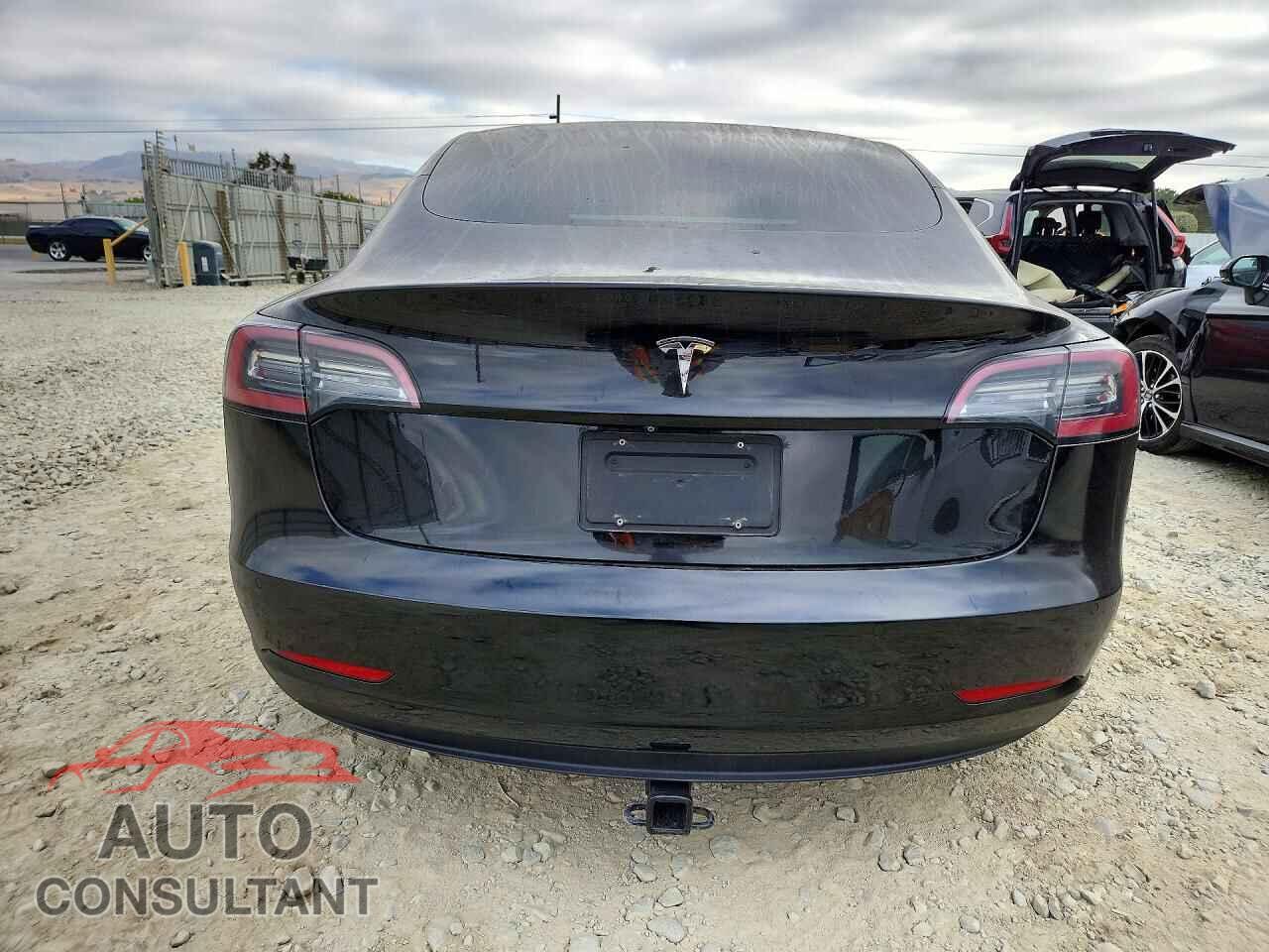 TESLA MODEL 3 2019 - 5YJ3E1EA4KF297901