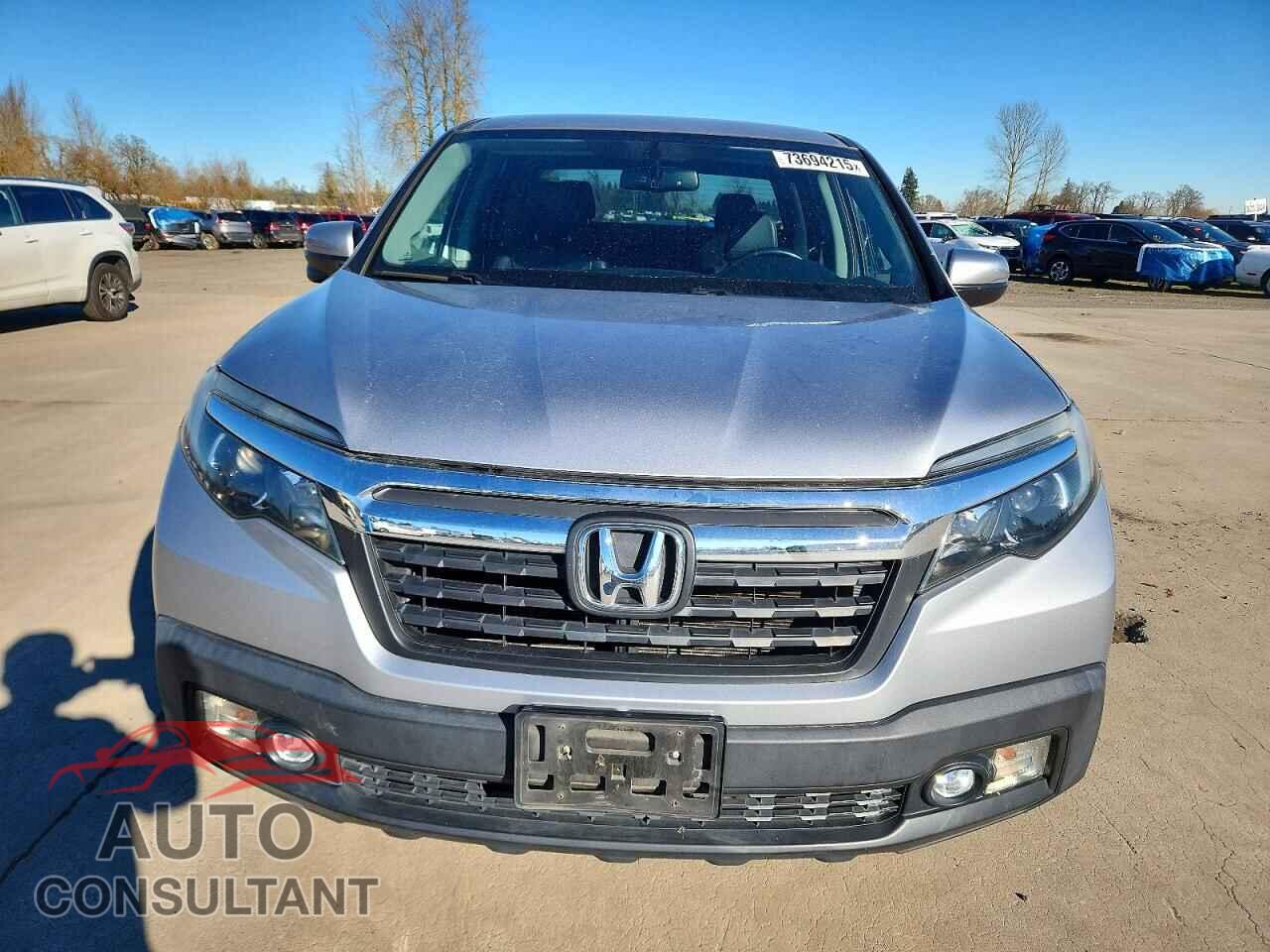 HONDA RIDGELINE 2017 - 5FPYK3F66HB027623