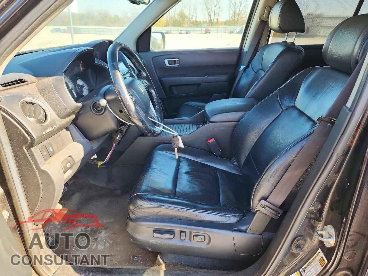 HONDA PILOT 2012 - 5FNYF4H98CB073053