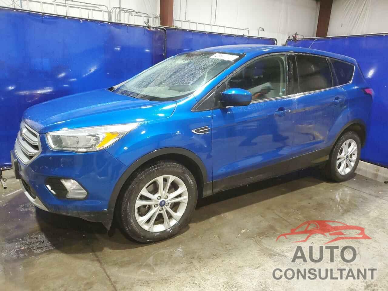 FORD ESCAPE 2017 - 1FMCU9GD3HUE15358