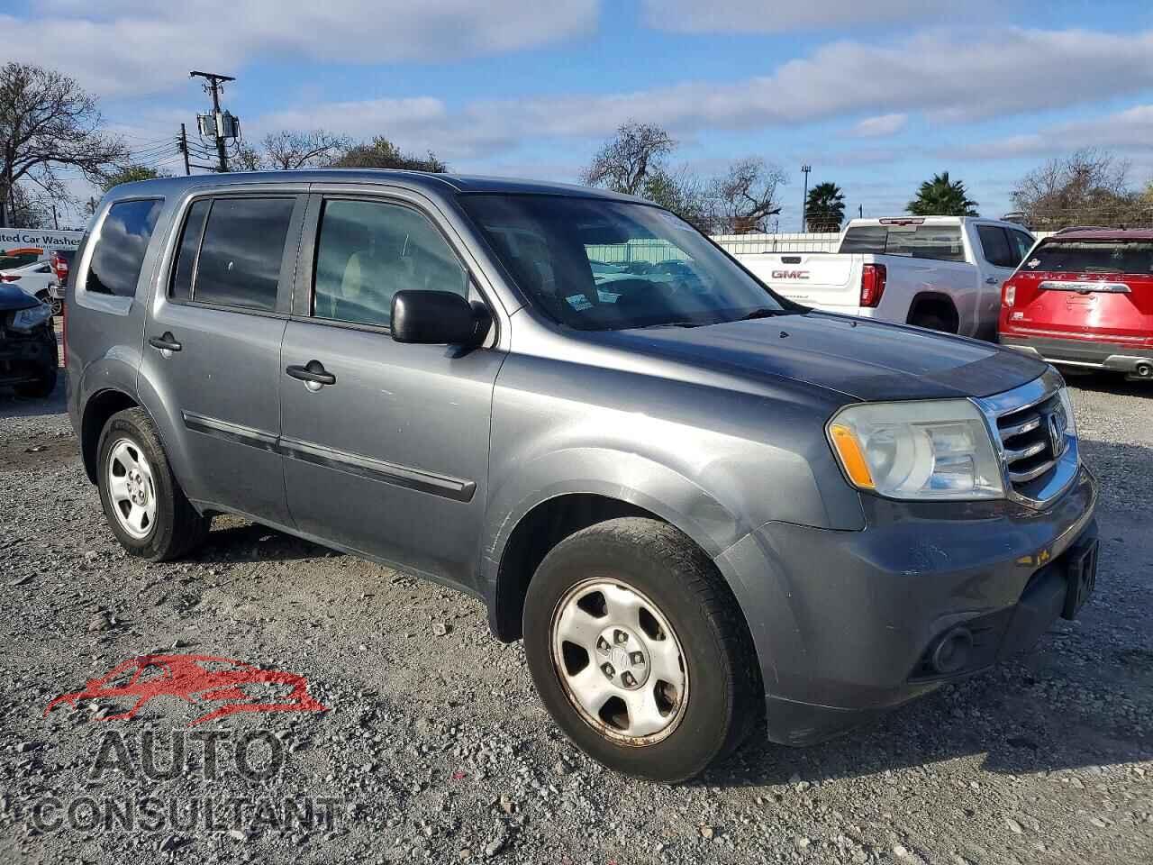 HONDA PILOT 2013 - 5FNYF4H2XDB015448