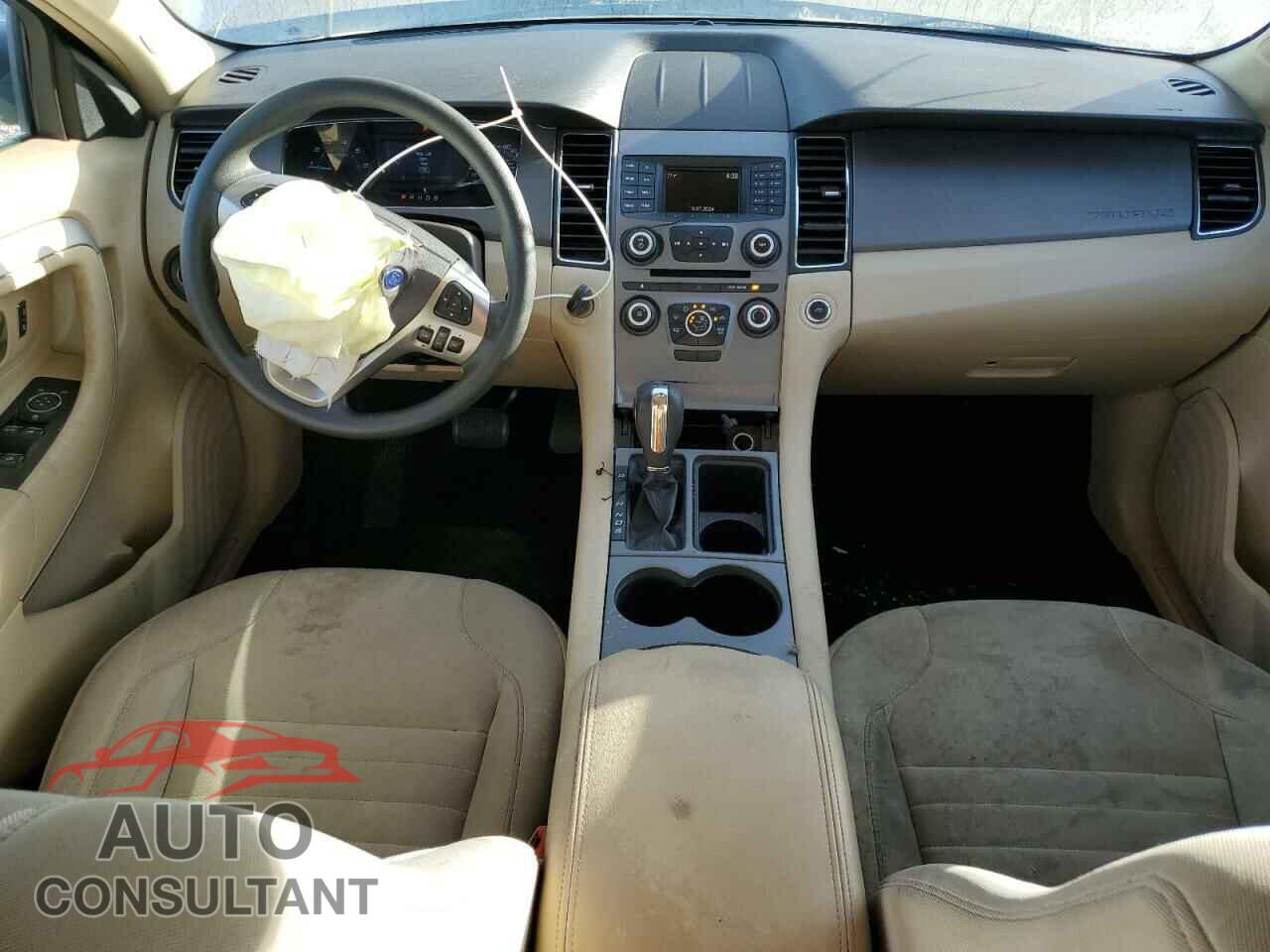 FORD TAURUS 2018 - 1FAHP2D83JG124823