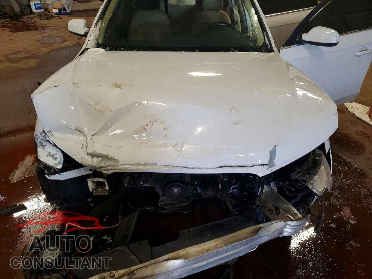 AUDI A4 2013 - WAUEFAFL5DN041435
