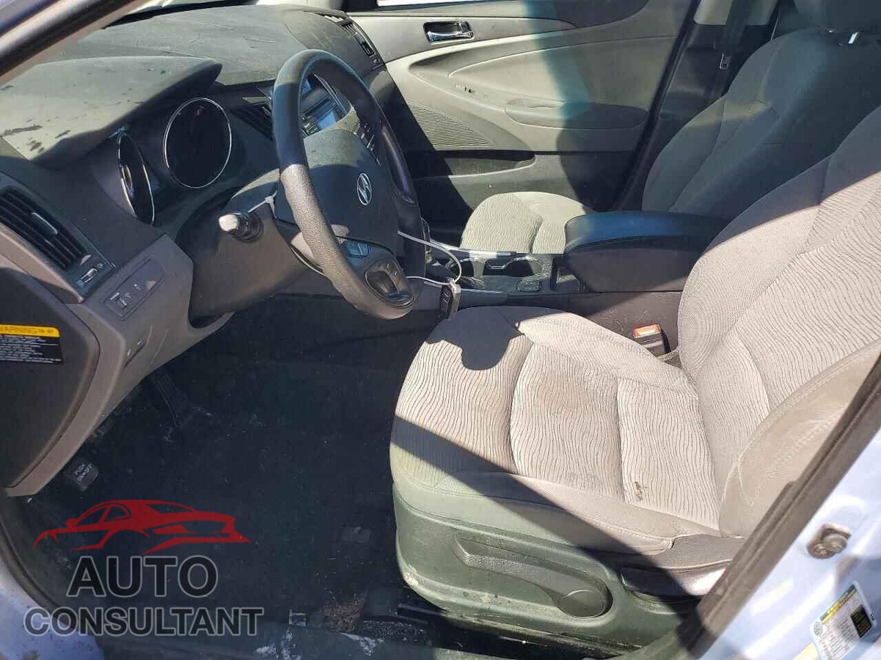HYUNDAI SONATA 2013 - KMHEC4A43DA088933