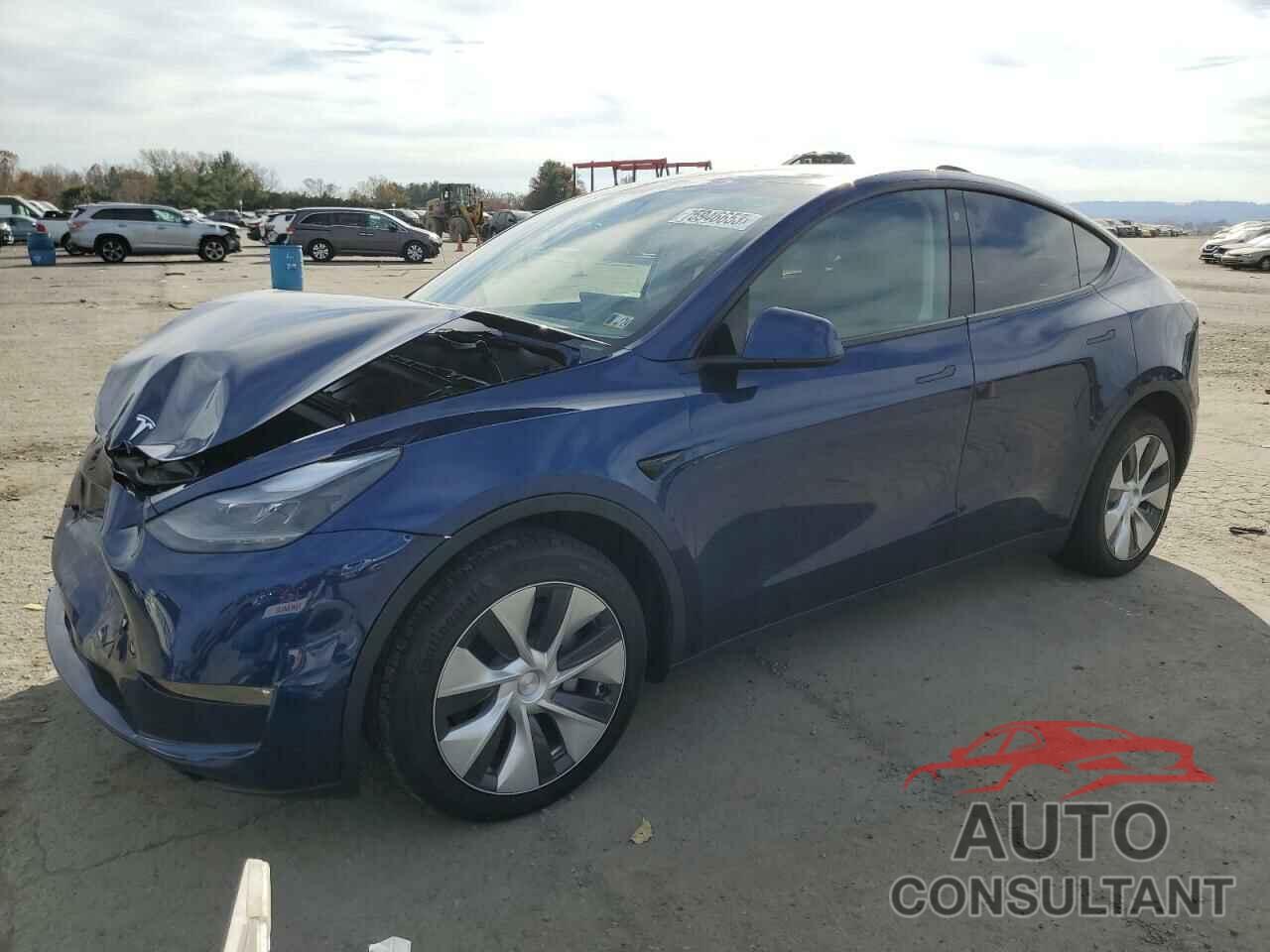 TESLA MODEL Y 2023 - 7SAYGDEE0PF703770