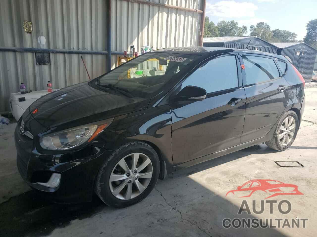 HYUNDAI ACCENT 2013 - KMHCU5AE7DU104424