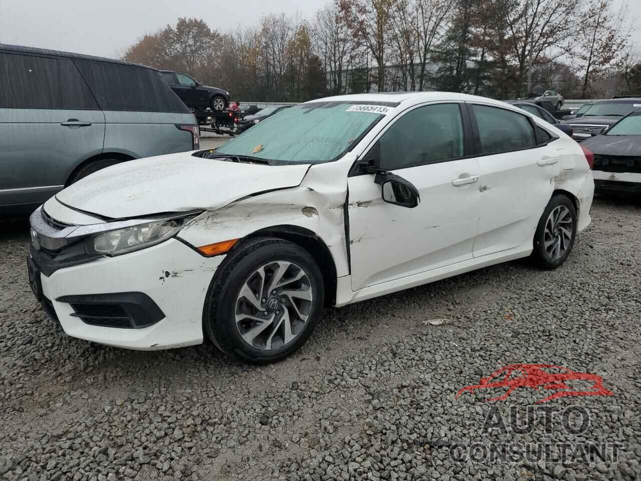 HONDA CIVIC 2018 - 19XFC2F74JE208196