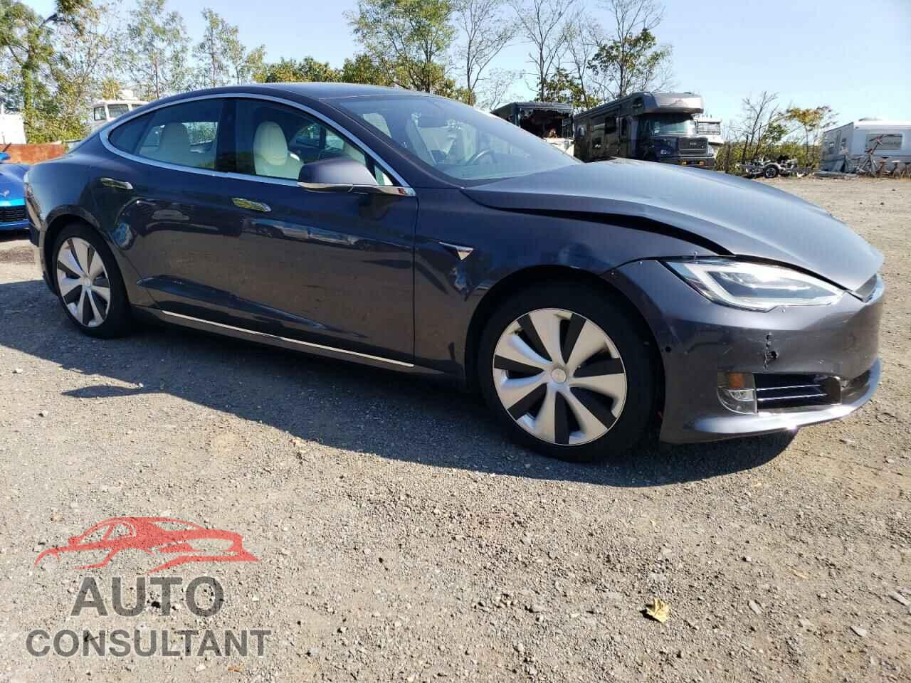 TESLA MODEL S 2021 - 5YJSA1E21MF425403
