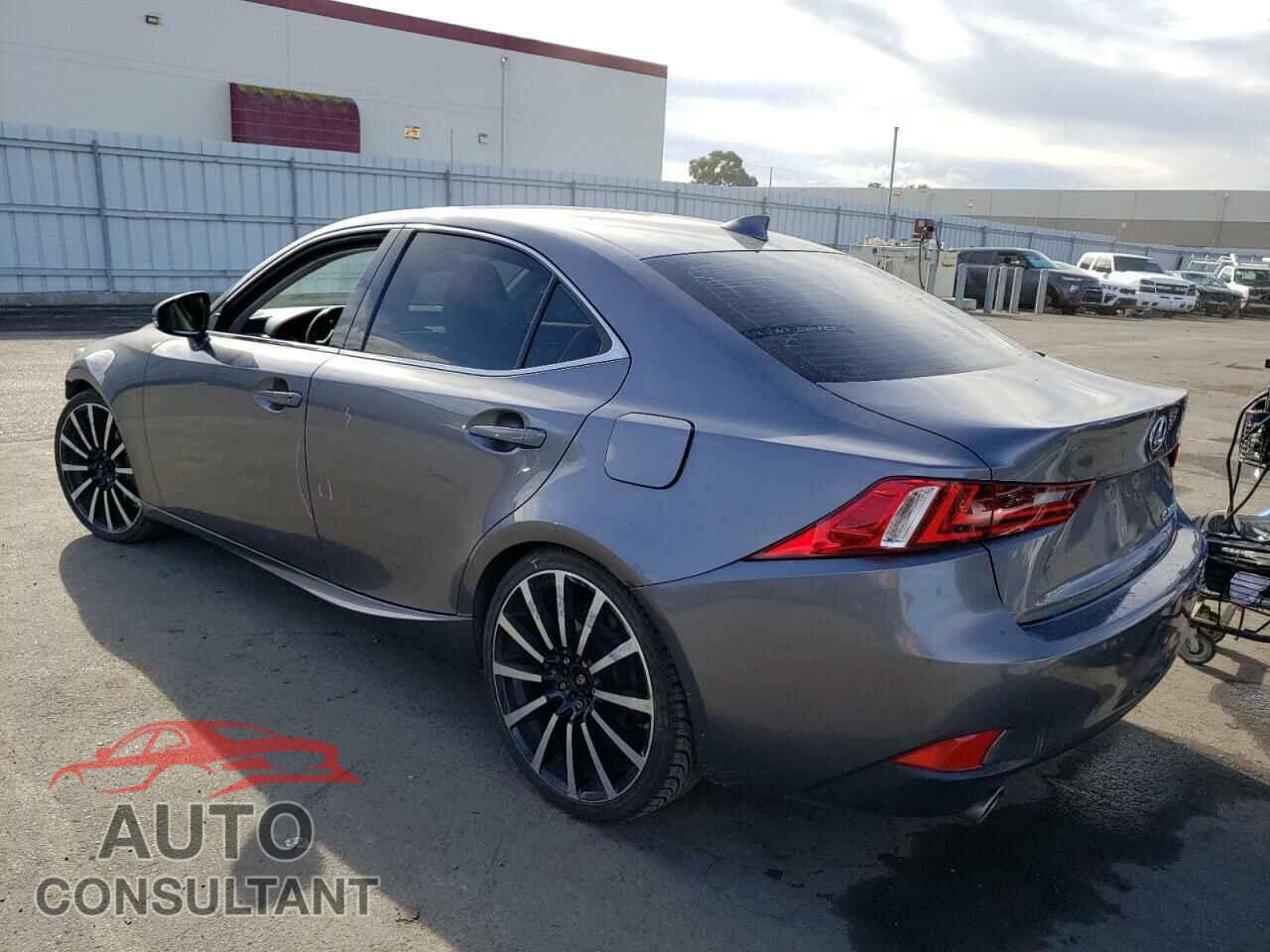 LEXUS IS 2016 - JTHBA1D21G5032362
