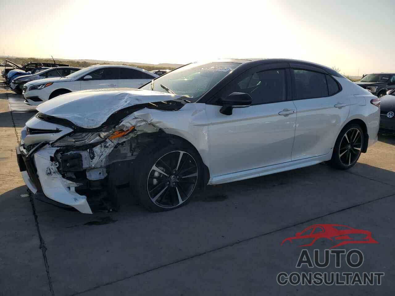 TOYOTA CAMRY 2019 - 4T1B61HK7KU296032