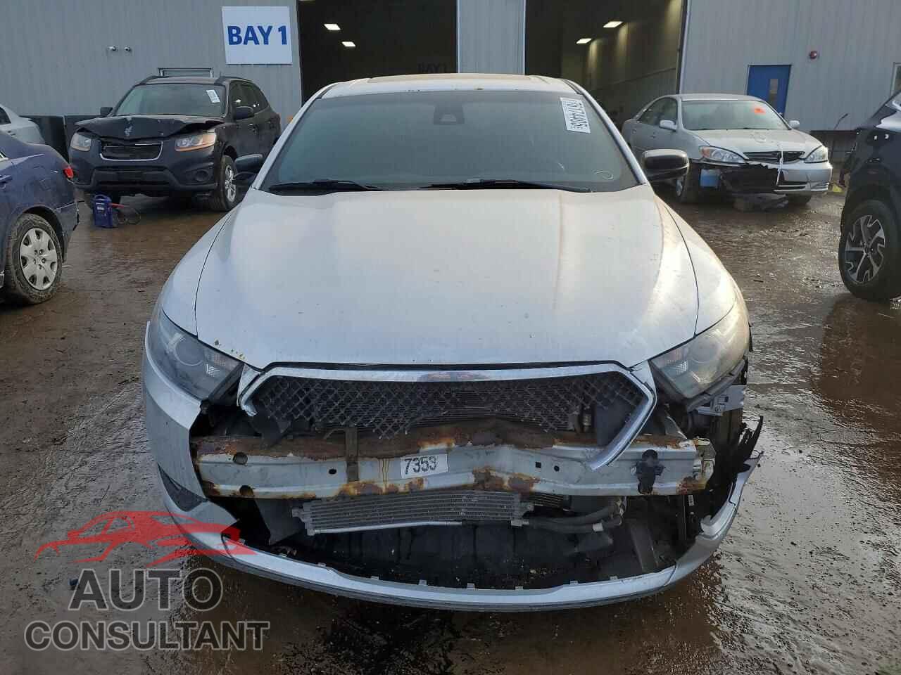 FORD TAURUS 2013 - 1FAHP2KT3DG104728