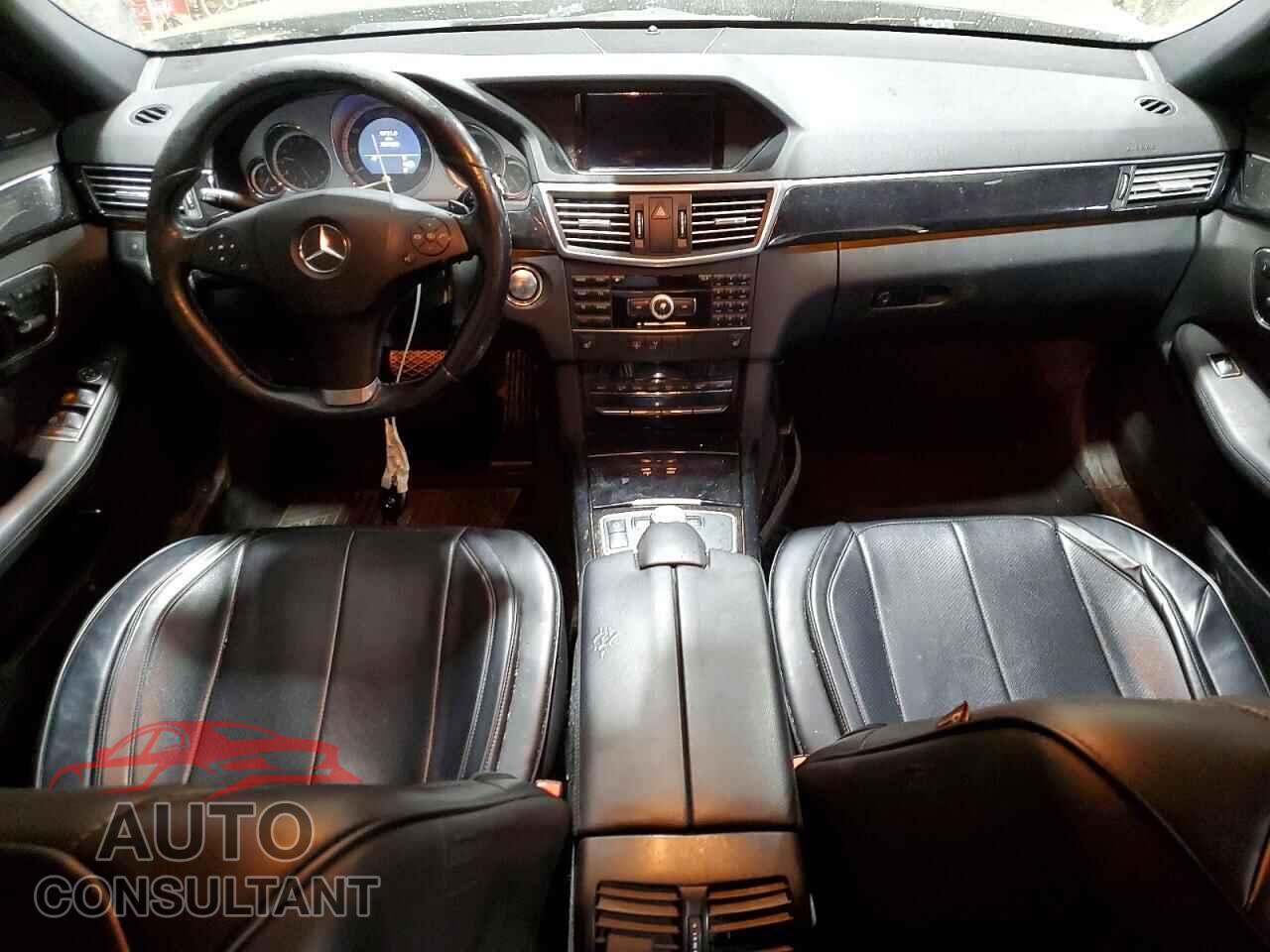MERCEDES-BENZ E-CLASS 2011 - WDDHF8HB4BA430185