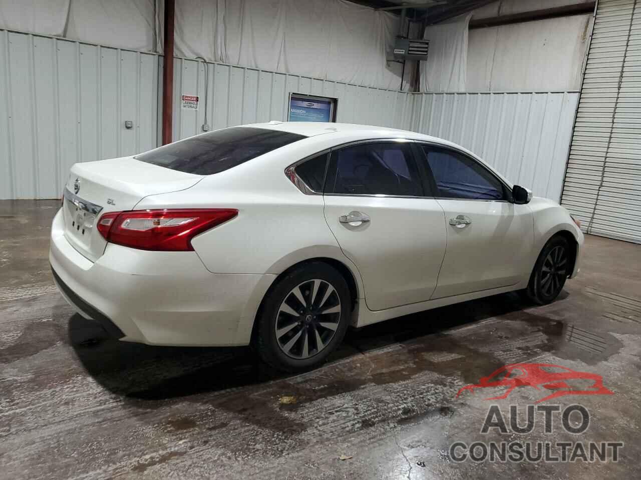 NISSAN ALTIMA 2017 - 1N4AL3APXHC147306