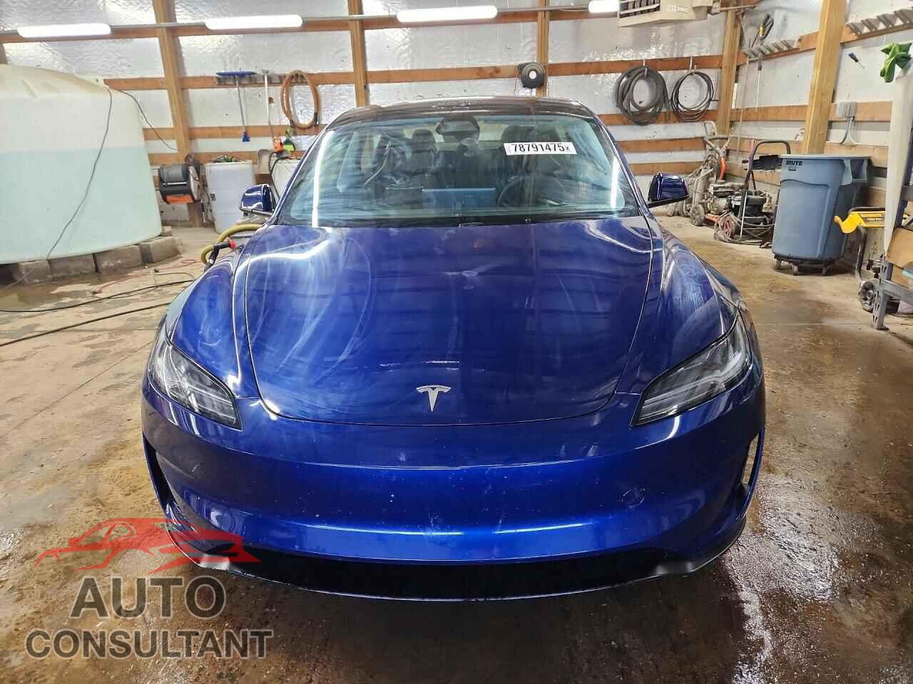 TESLA MODEL 3 2024 - 5YJ3E1ETXRF828658
