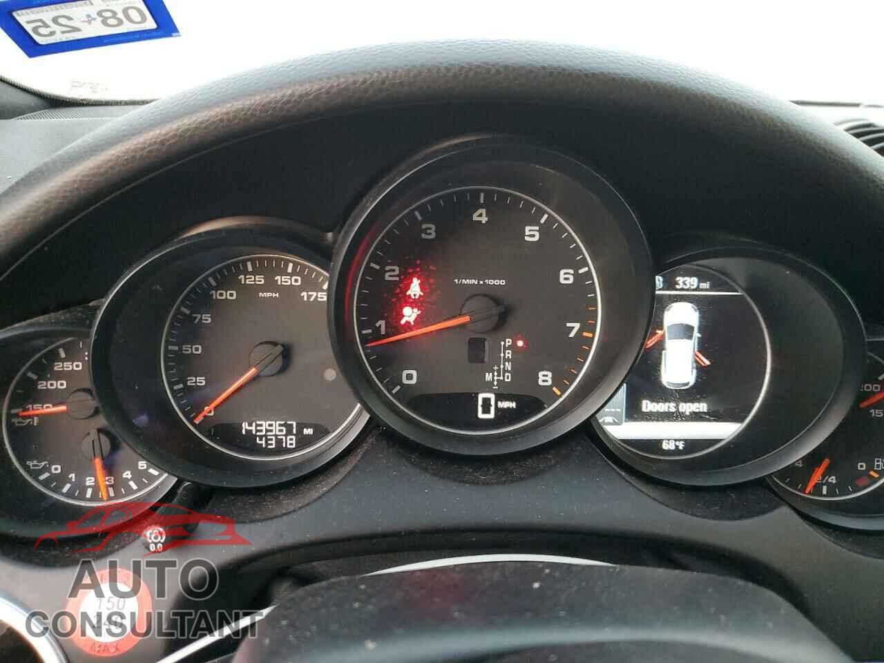 PORSCHE CAYENNE 2017 - WP1AA2A23HKA80373