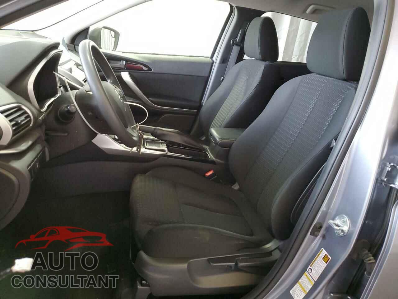 MITSUBISHI ECLIPSE 2018 - JA4AT4AA9JZ044189