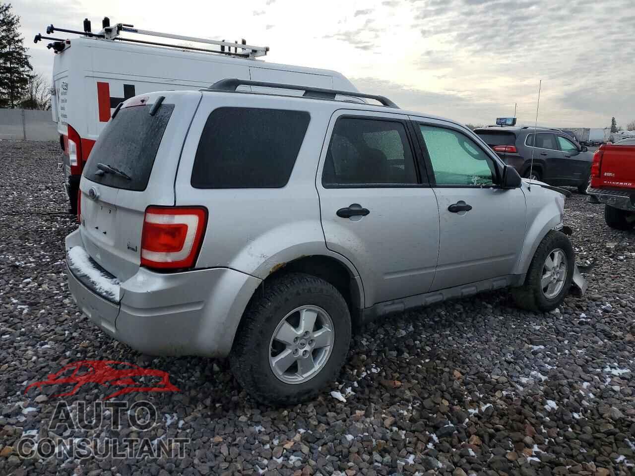 FORD ESCAPE 2011 - 1FMCU9DG3BKC48890