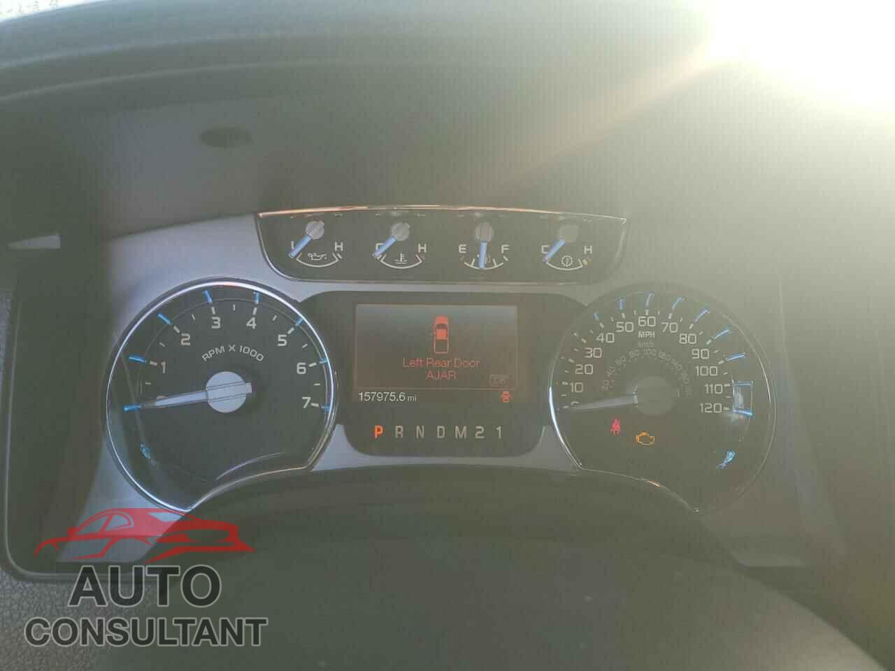 FORD F-150 2011 - 1FTFW1E66BFB00471