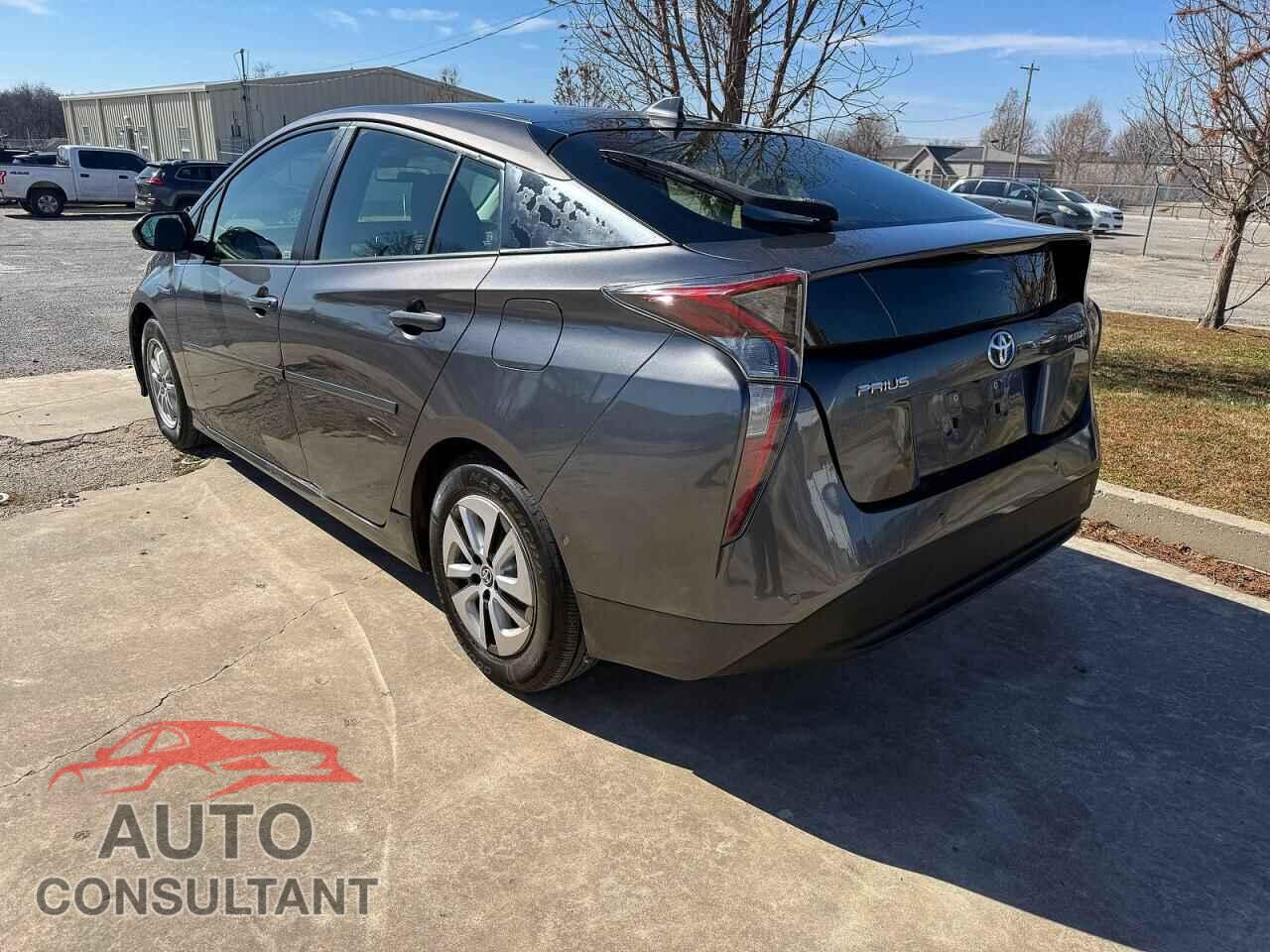 TOYOTA PRIUS 2017 - JTDKBRFU5H3577358
