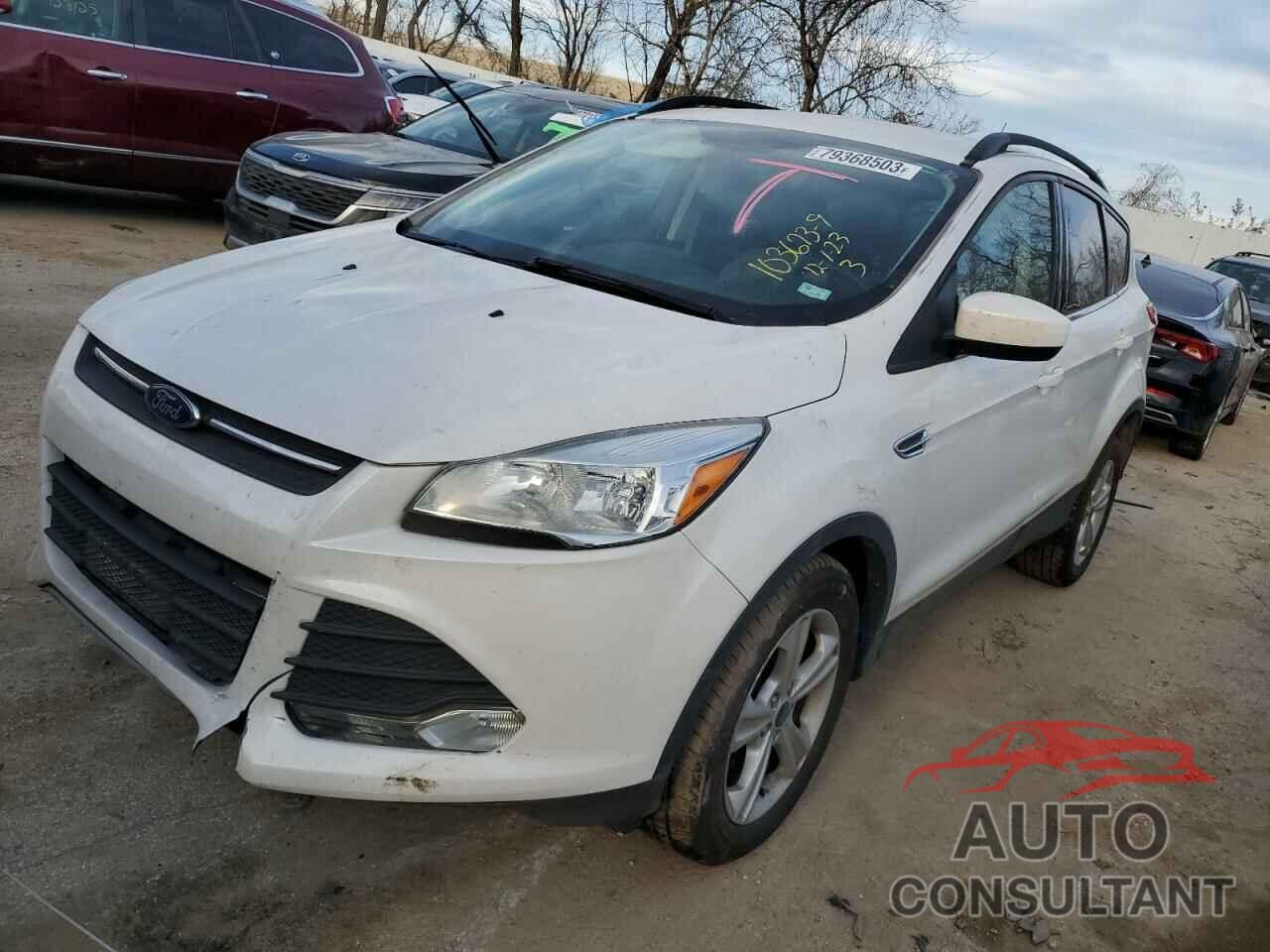 FORD ESCAPE 2015 - 1FMCU9G91FUC82236