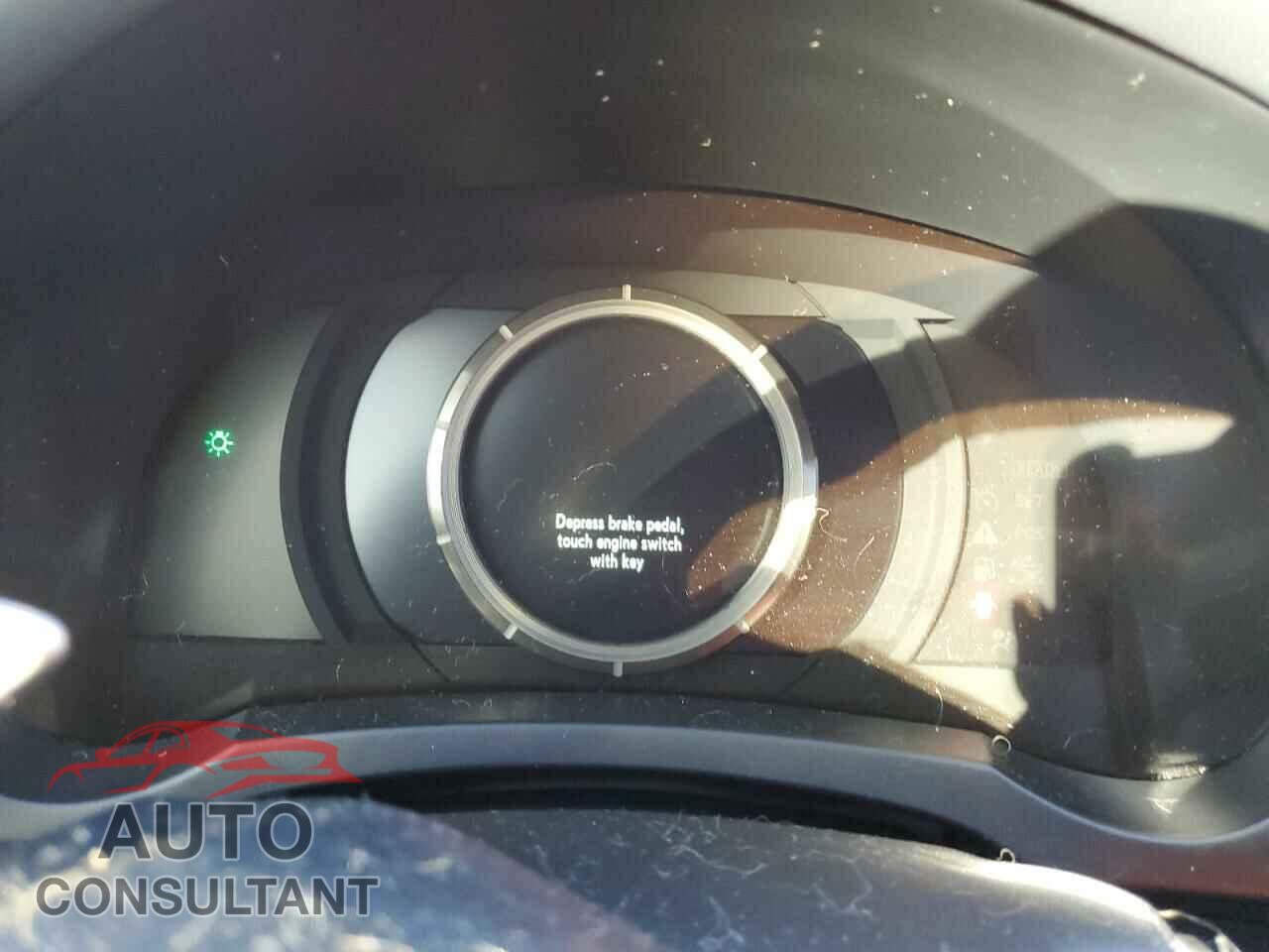 LEXUS IS 2015 - JTHCF1D22F5020547