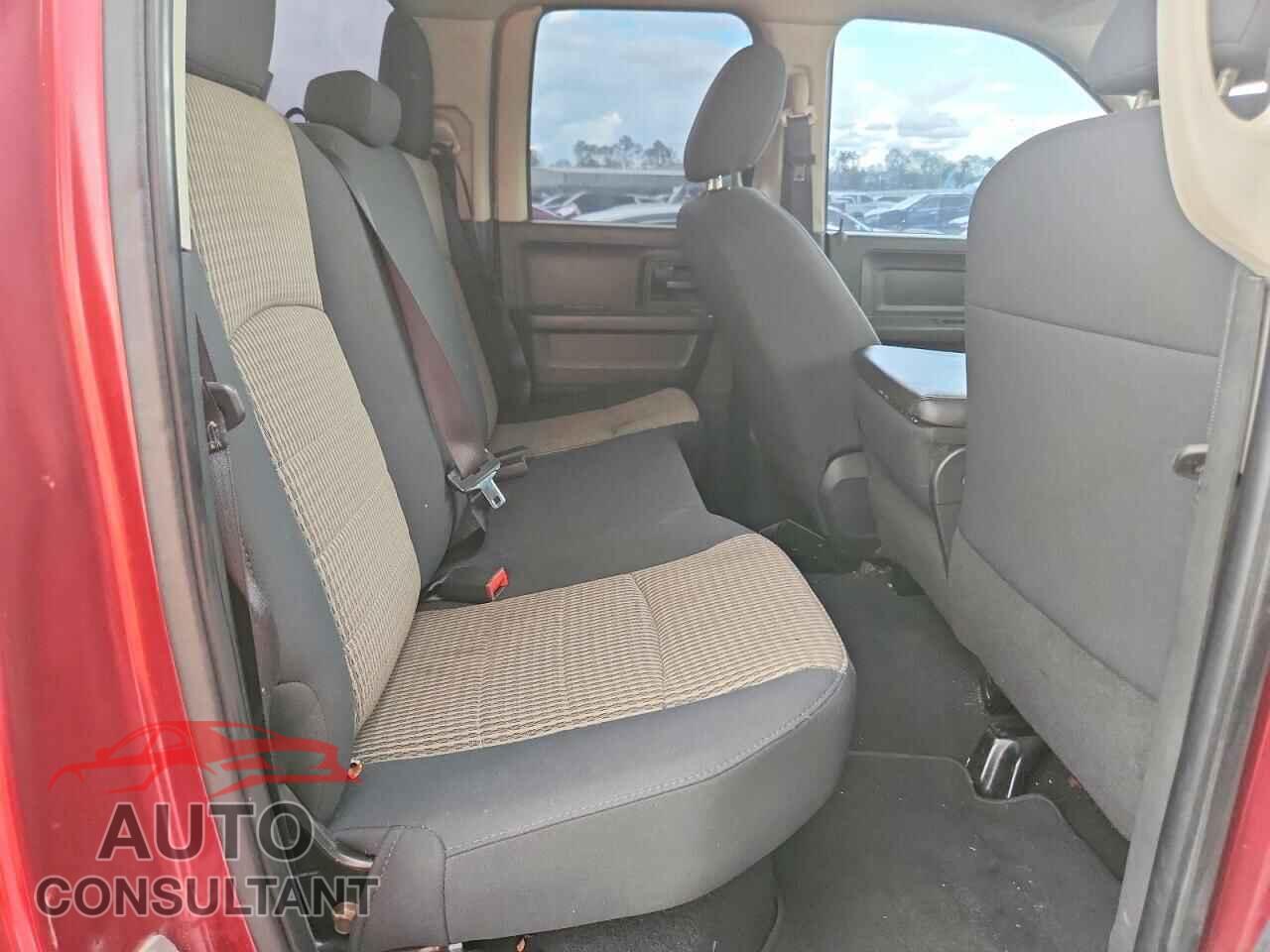 DODGE RAM 1500 2012 - 1C6RD6FT5CS181919