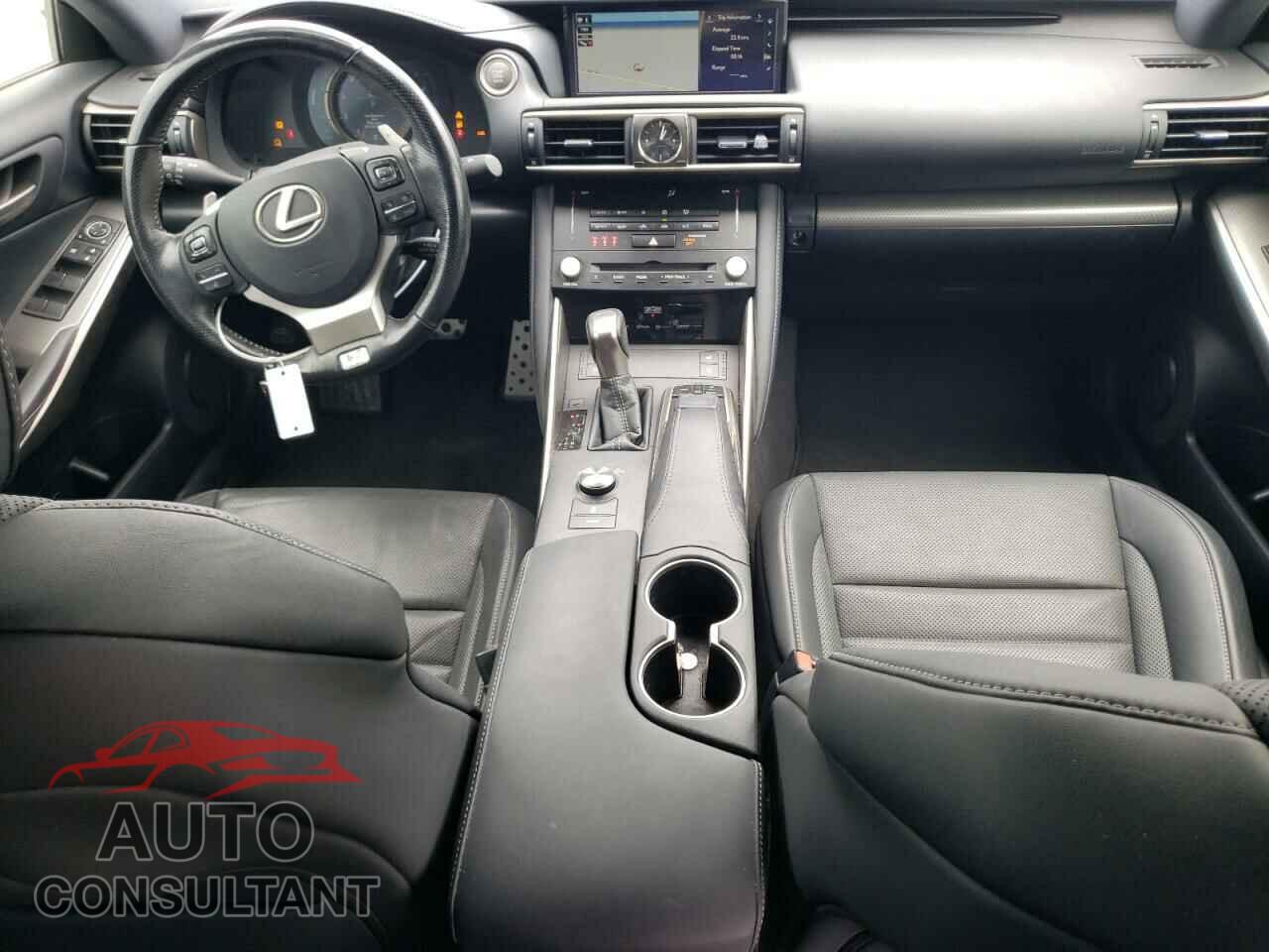 LEXUS IS 2017 - JTHBE1D27H5029679