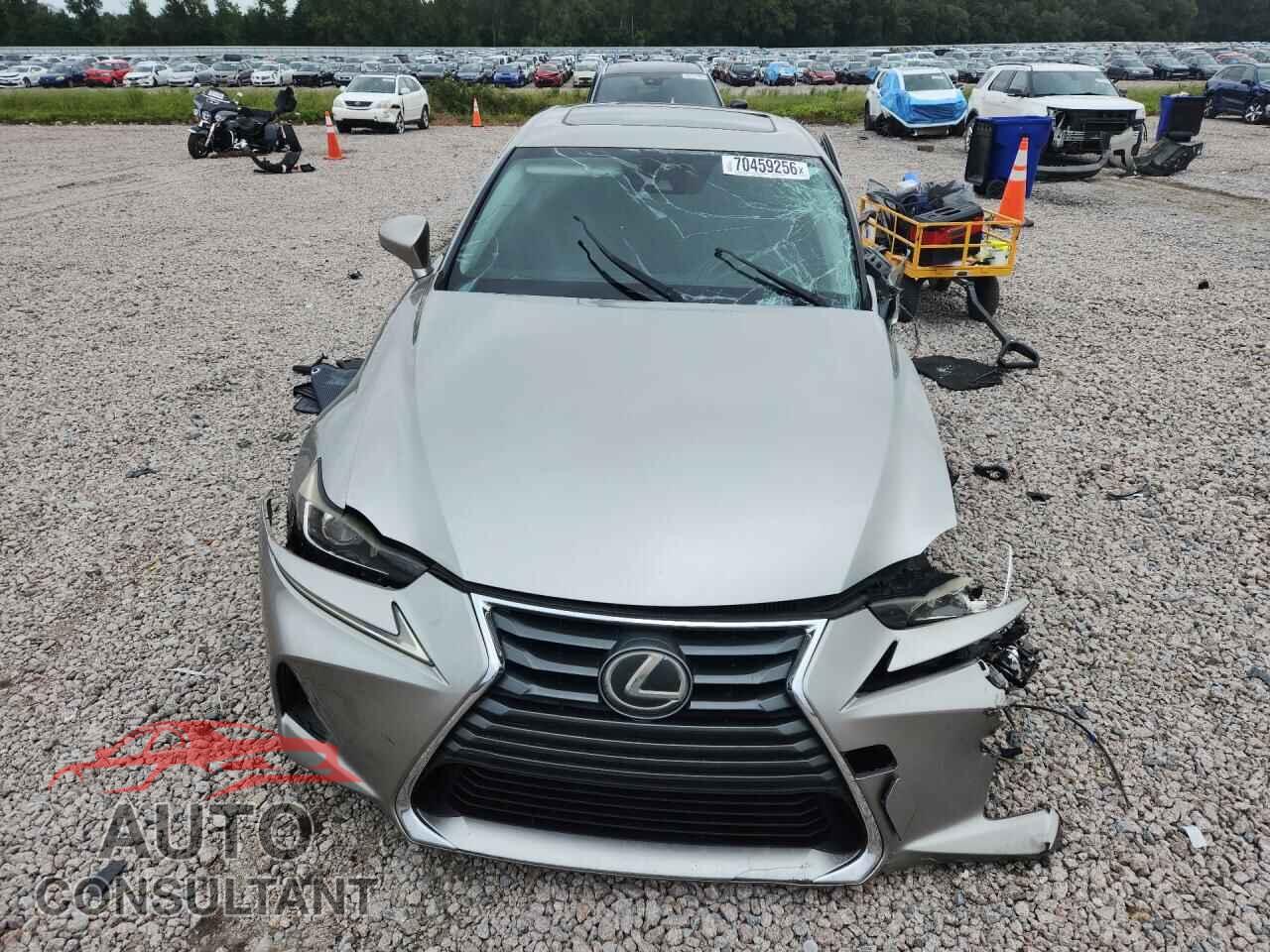 LEXUS IS 2018 - JTHBA1D24J5064620