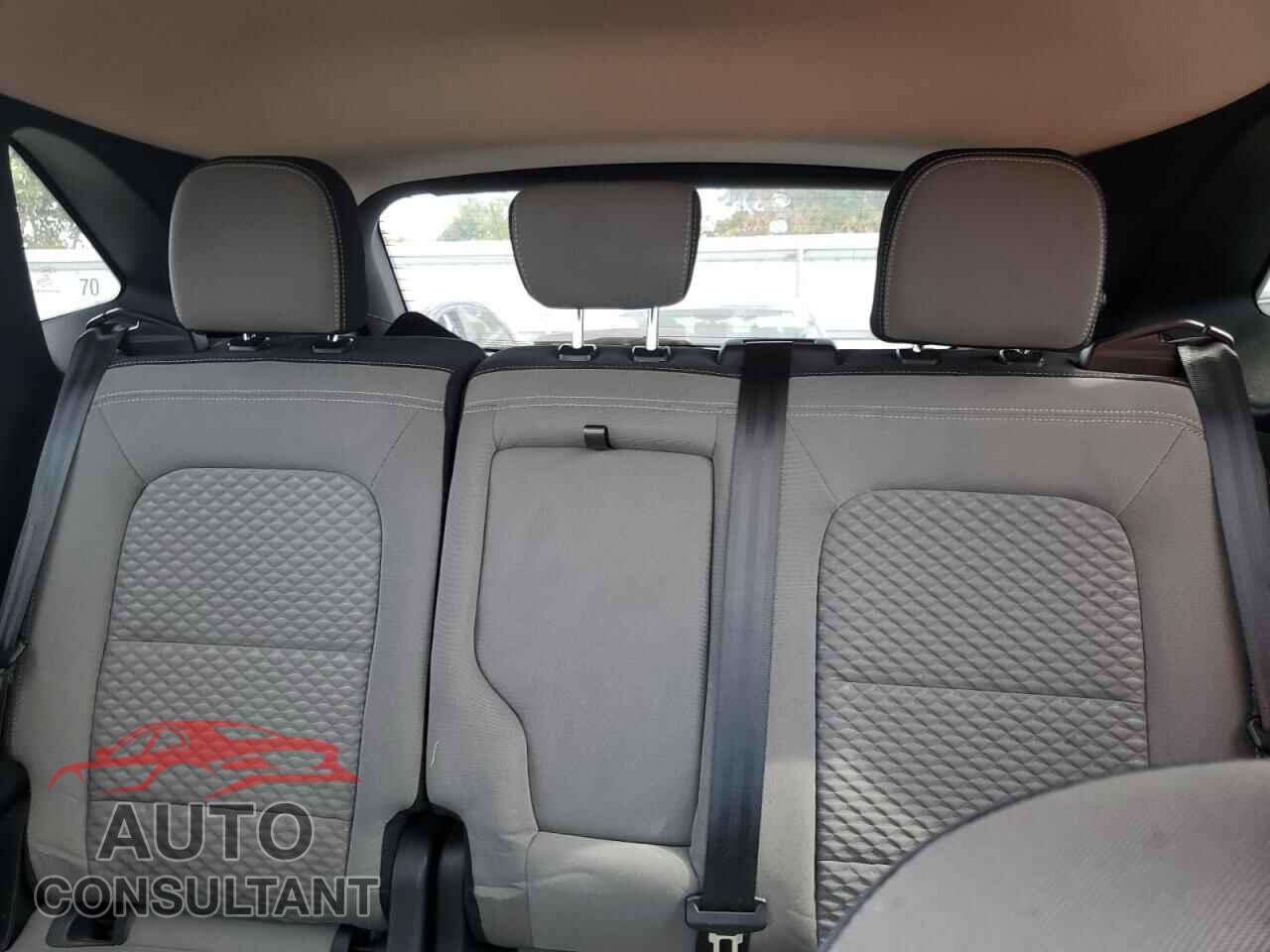FORD ESCAPE 2020 - 1FMCU0G60LUA00763