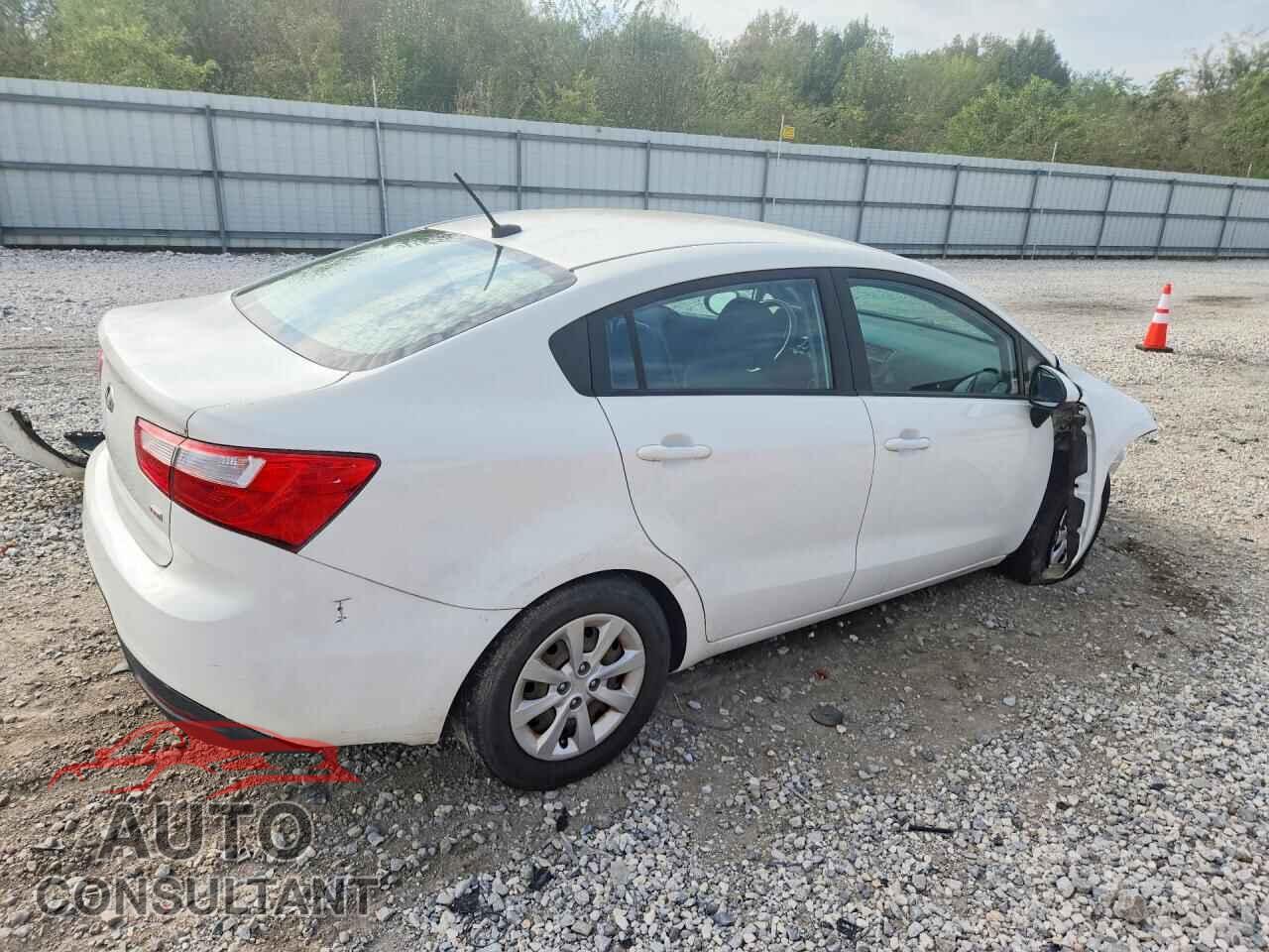 KIA RIO 2015 - KNADM4A38F6502103