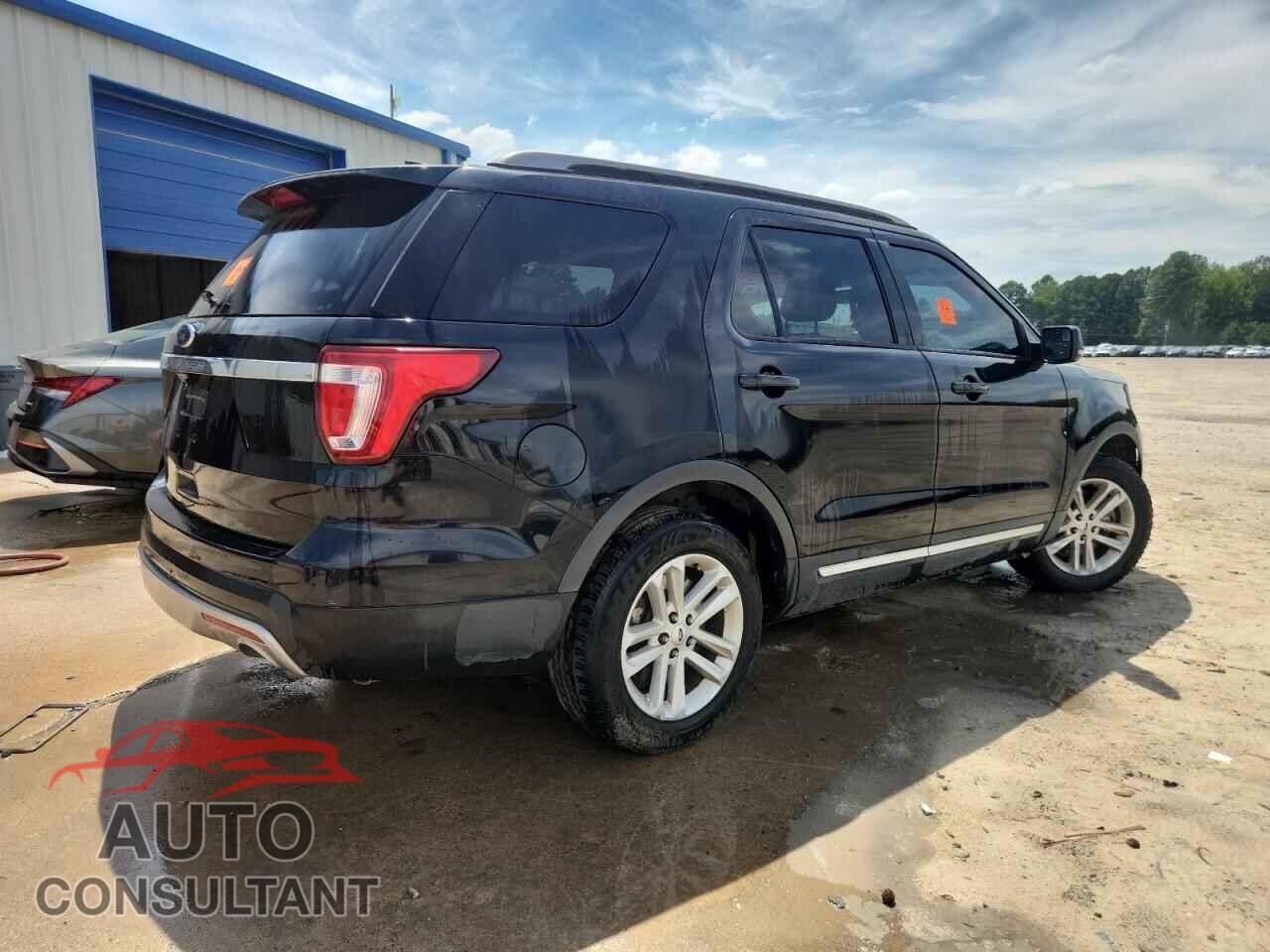 FORD EXPLORER 2017 - 1FM5K7D83HGD49015