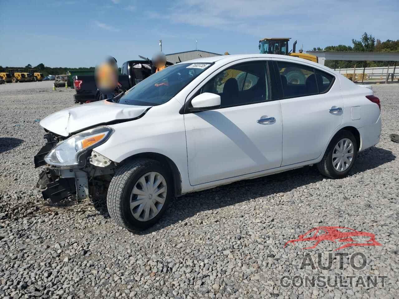 NISSAN VERSA 2017 - 3N1CN7AP8HL861088