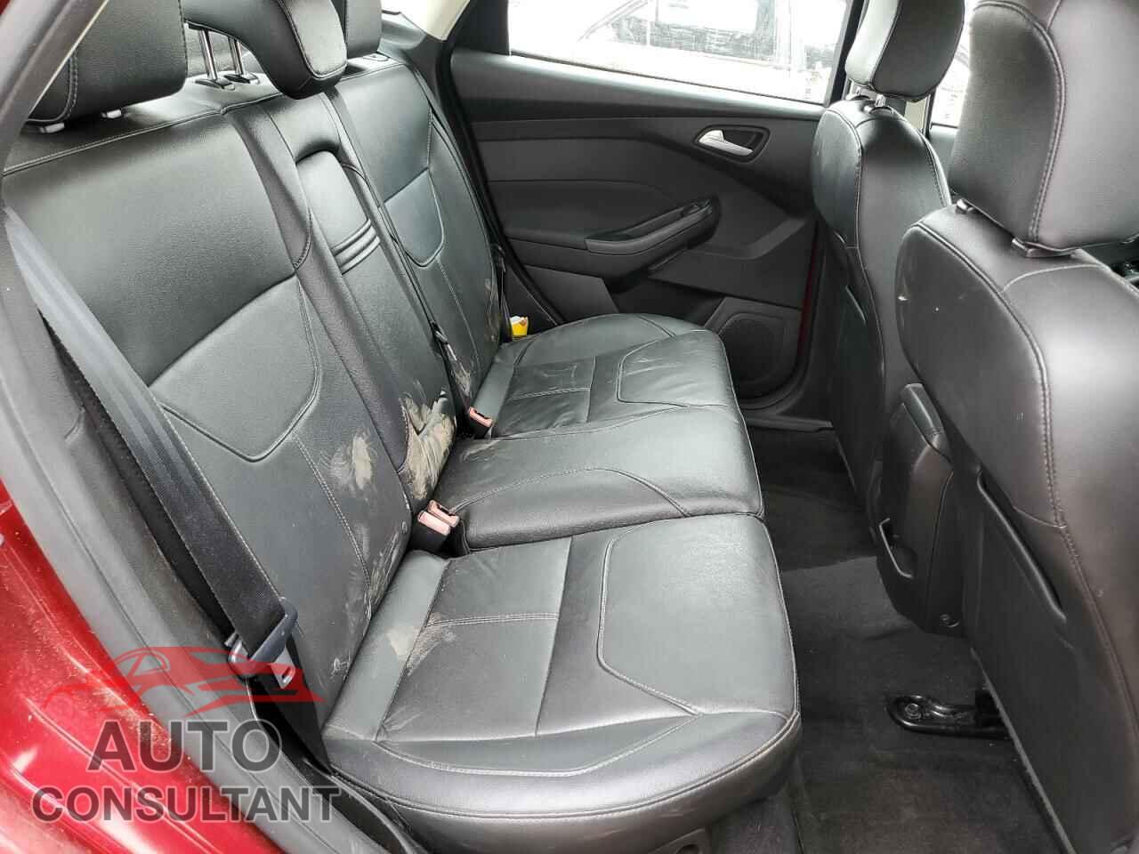 FORD FOCUS 2016 - 1FADP3F23GL406604