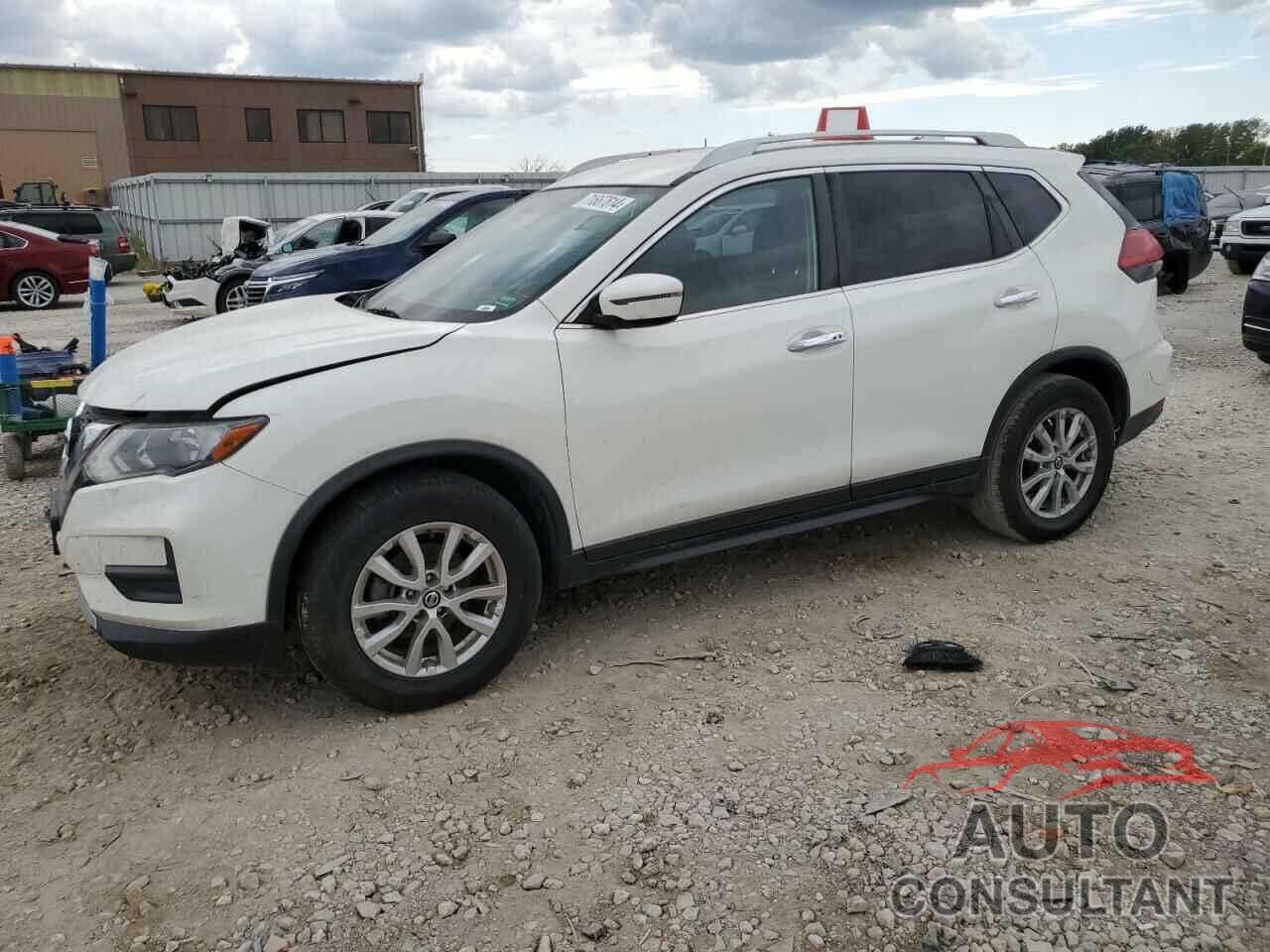 NISSAN ROGUE 2017 - JN8AT2MT5HW143731