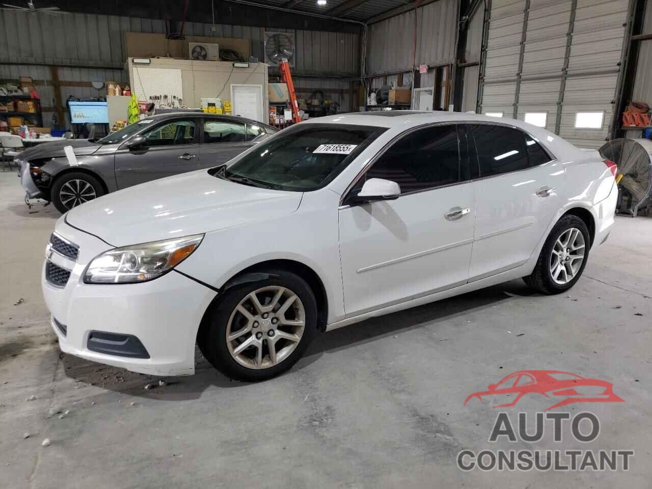 CHEVROLET MALIBU 2013 - 1G11C5SA0DF228266