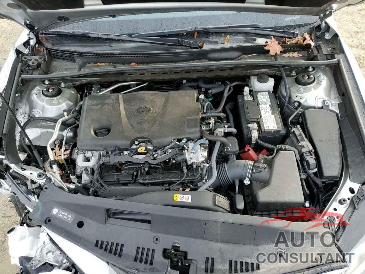 TOYOTA CAMRY 2022 - 4T1C11AK4NU642278