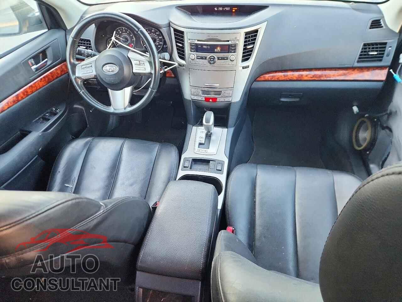 SUBARU OUTBACK 2011 - 4S4BRBKC8B3359093
