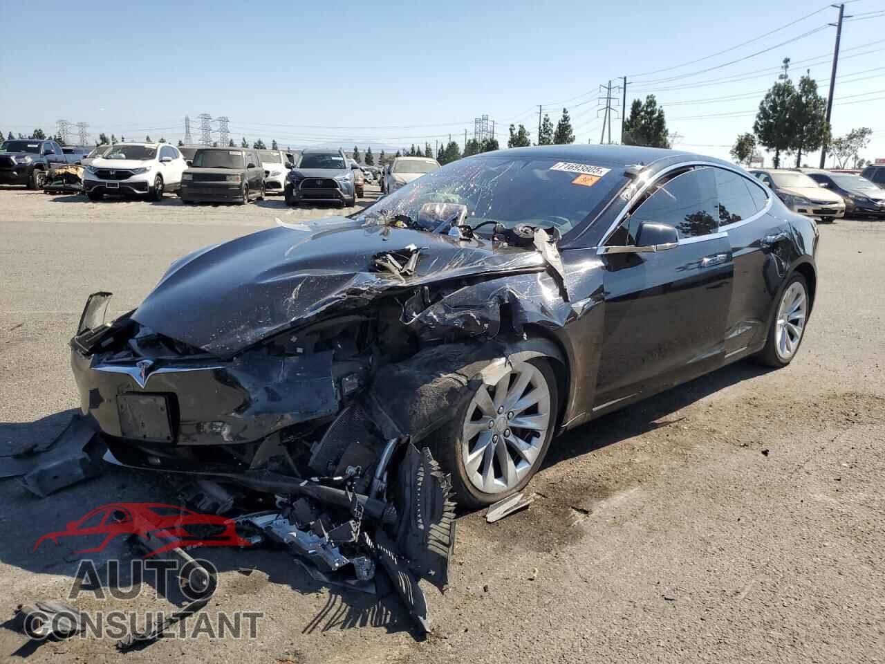TESLA MODEL S 2018 - 5YJSA1E26JF293475