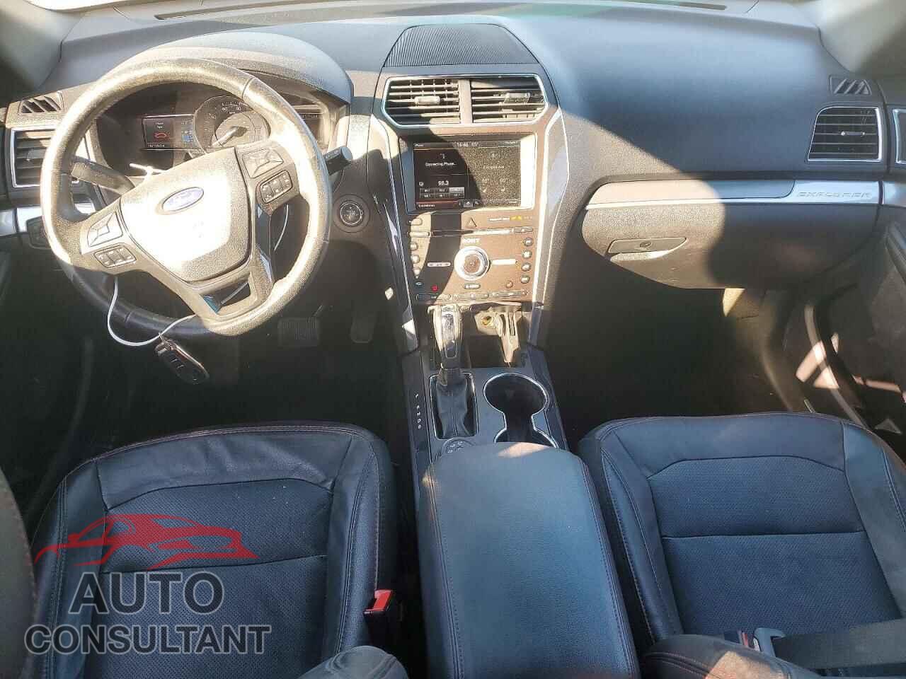 FORD EXPLORER 2016 - 1FM5K8GT3GGC06859