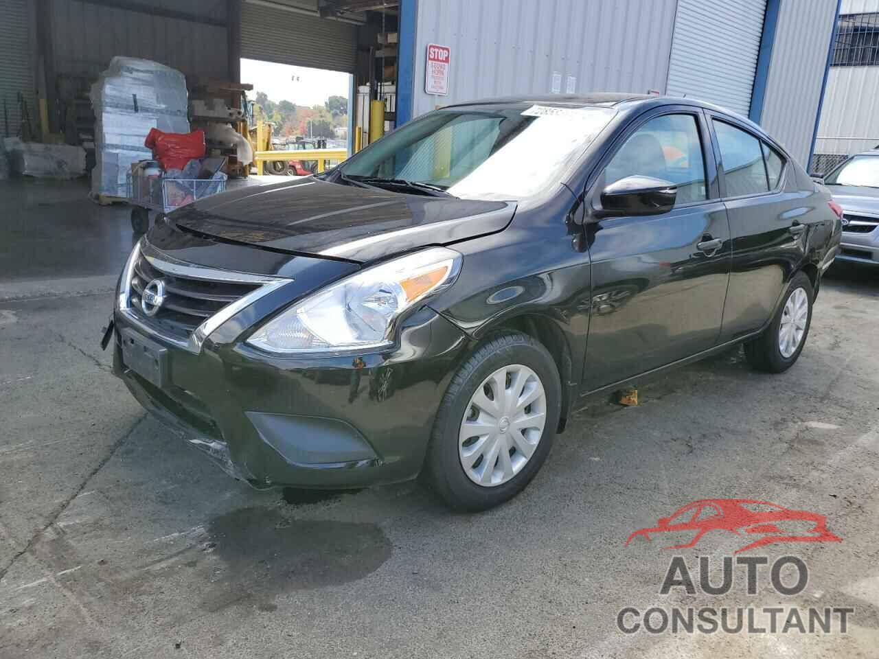 NISSAN VERSA 2019 - 3N1CN7AP6KL835872