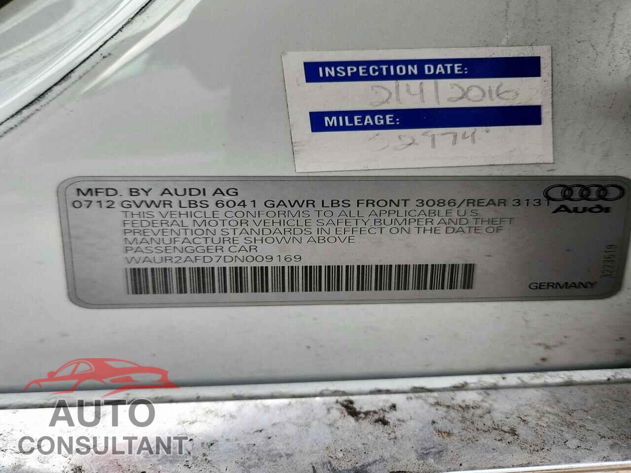AUDI A8 2013 - WAUR2AFD7DN009169