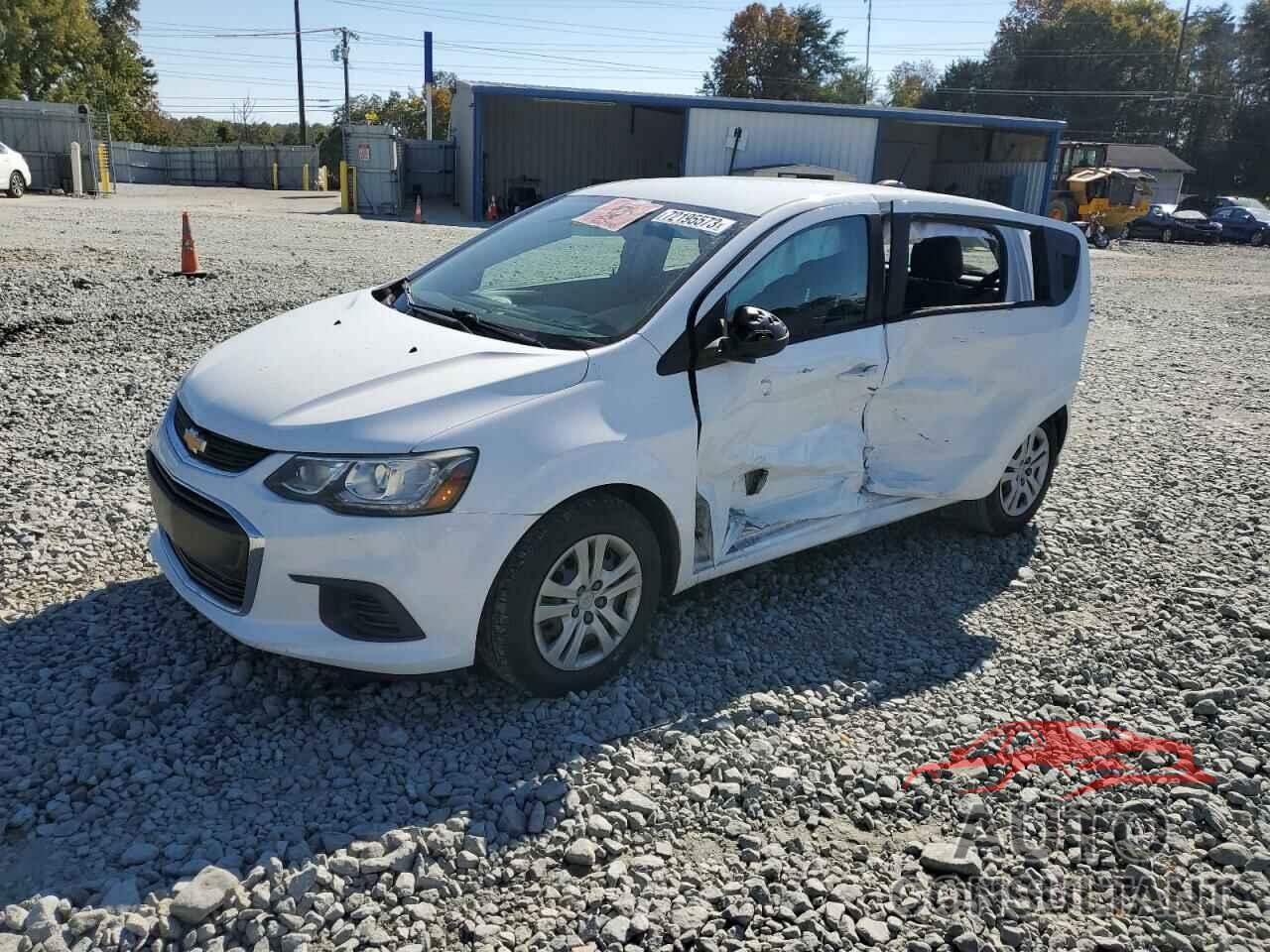 CHEVROLET SONIC 2017 - 1G1JG6SH7H4176661