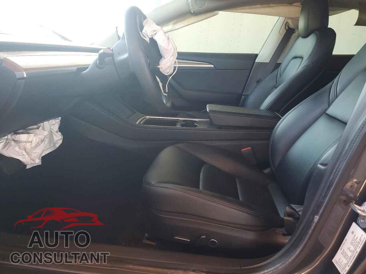 TESLA MODEL 3 2021 - 5YJ3E1EB4MF071952