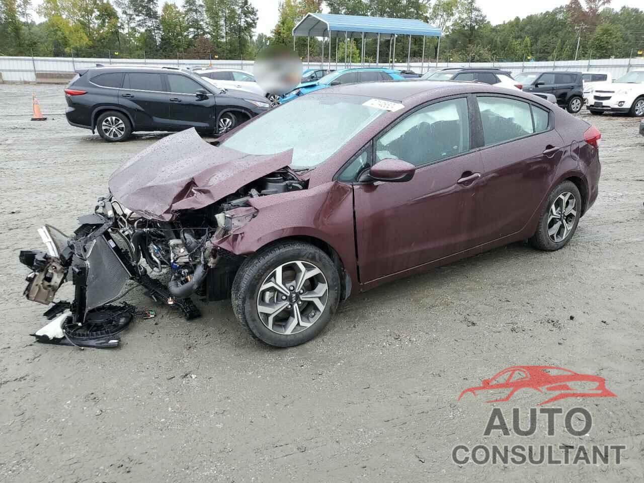 KIA FORTE 2018 - 3KPFK4A73JE194636