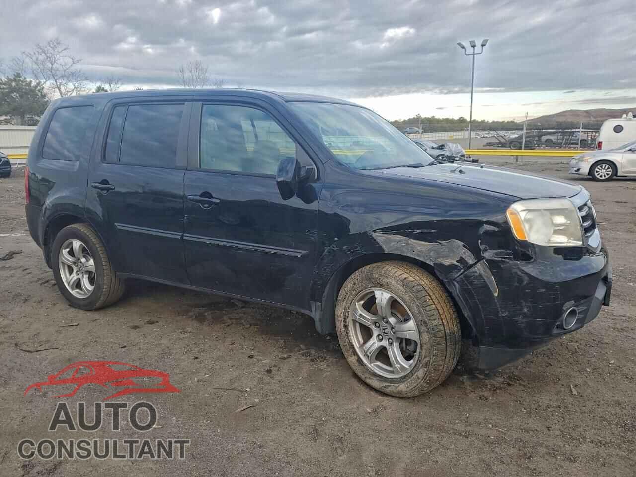 HONDA PILOT 2015 - 5FNYF4H5XFB013874