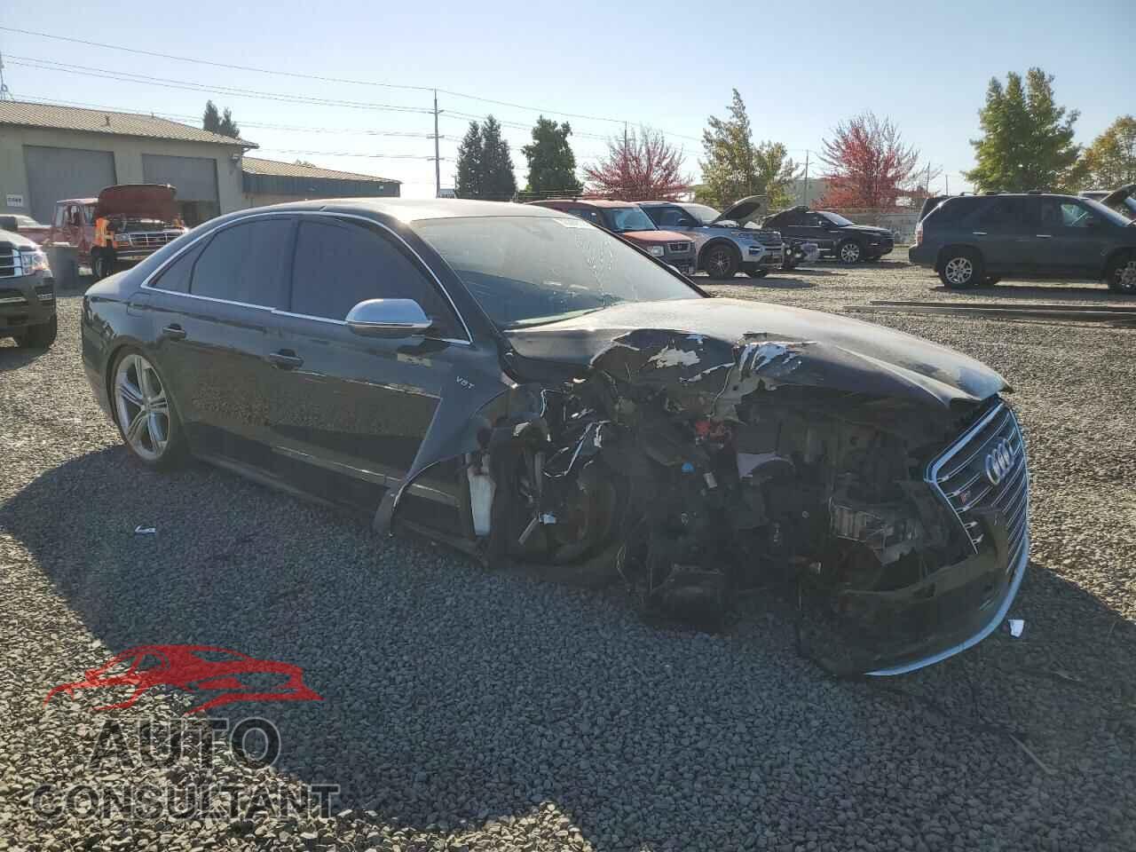 AUDI S8 2013 - WAUD2AFD7DN018965